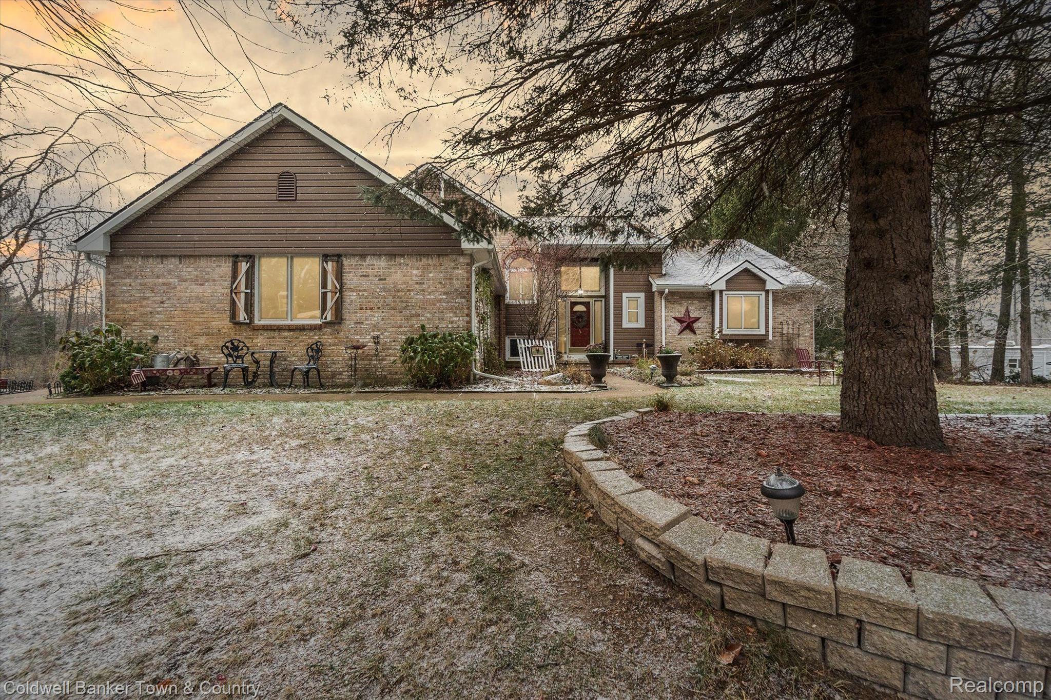 Welcome to 4928 Nature View Ct.