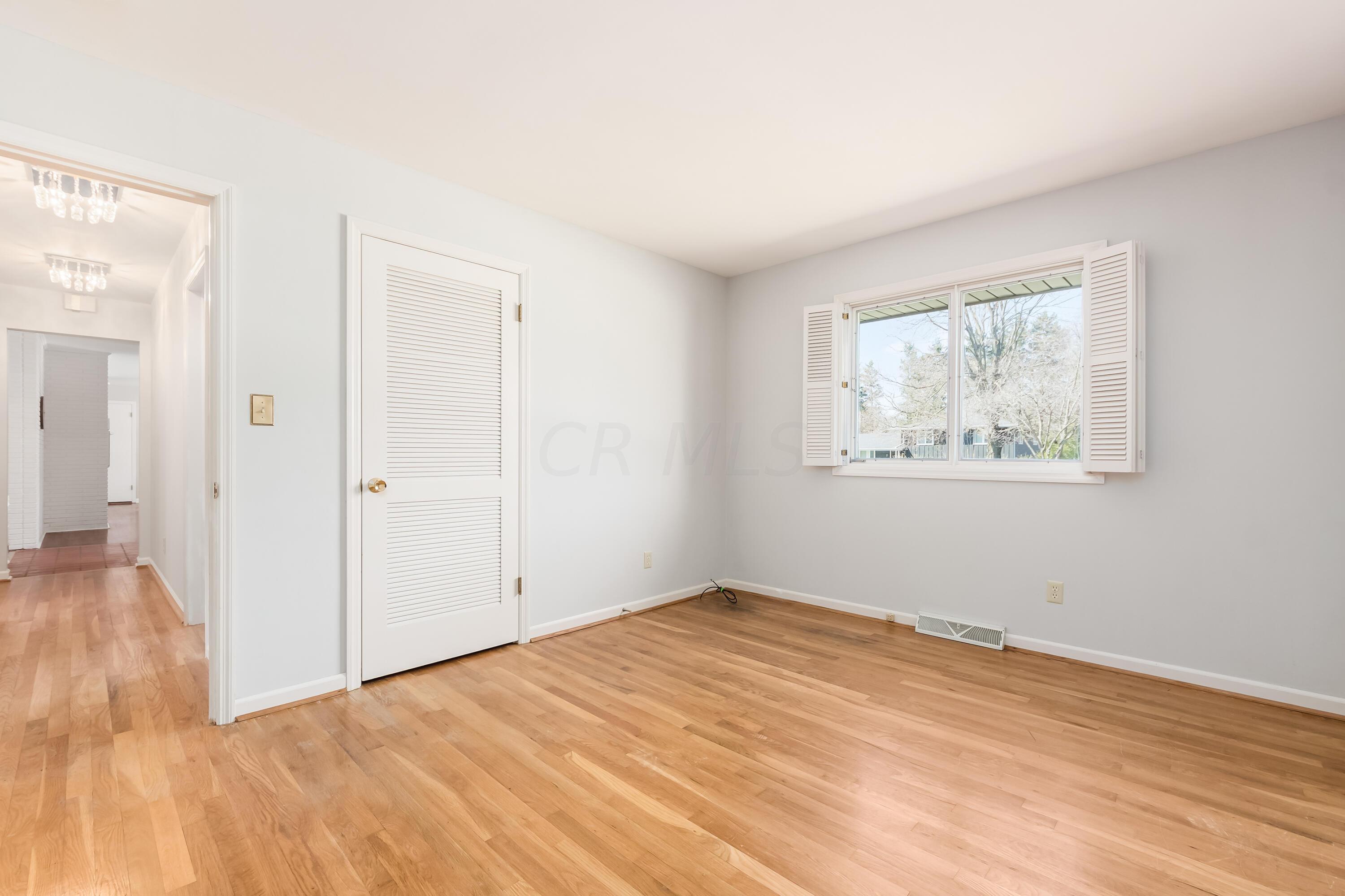 4150 Winfield Road Columbus, OH 43220 - Photo 21 of 34 Bedroom Two
