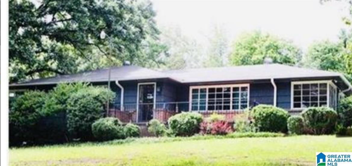304 Sun Valley Road Birmingham, AL 35215 - Photo 1 of 13
