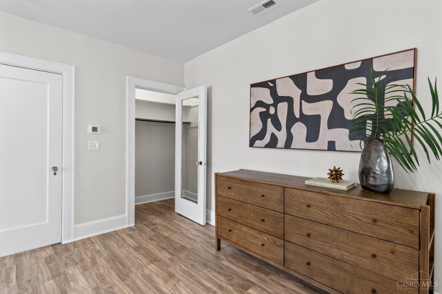 4150 Paddock Road Cincinnati, OH 45229 - Photo 41 of 80 Gallery Image 41