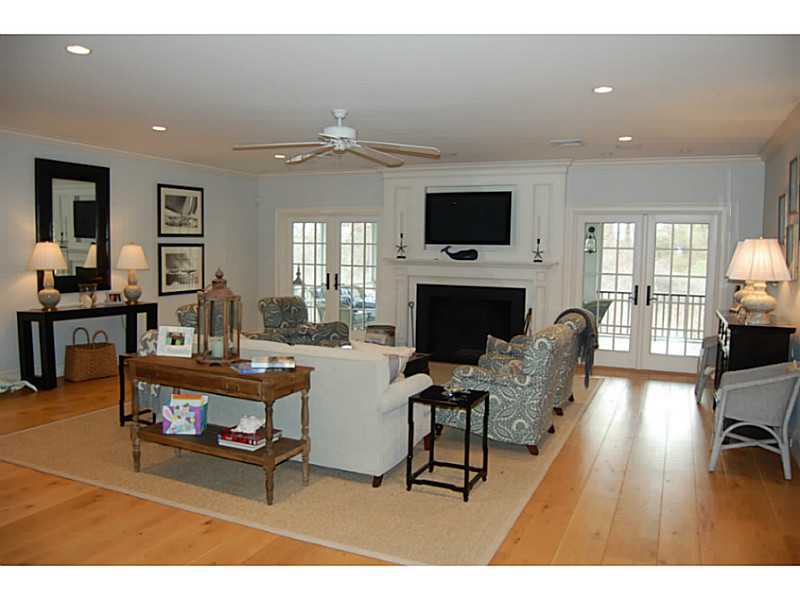 7 Yosemite Valley Road Westerly, RI 02891 - Photo 8 of 21 Living Room.