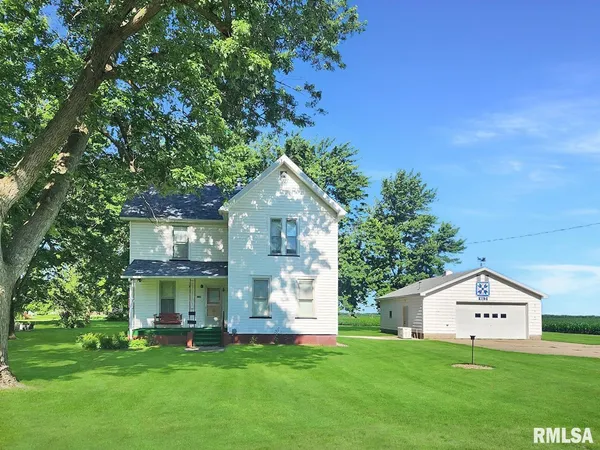$165,000 | 520 North 6th Street, Wyoming, IL 61491