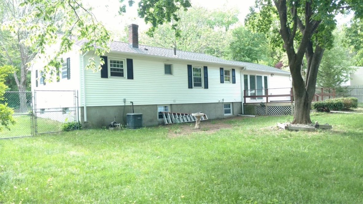 309 Abbott Run Valley Road Cumberland, RI 02864 - Photo 3 of 15 Gallery Image 3