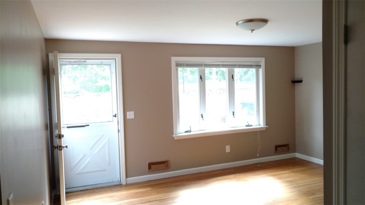 309 Abbott Run Valley Road Cumberland, RI 02864 - Photo 10 of 15 Gallery Image 10