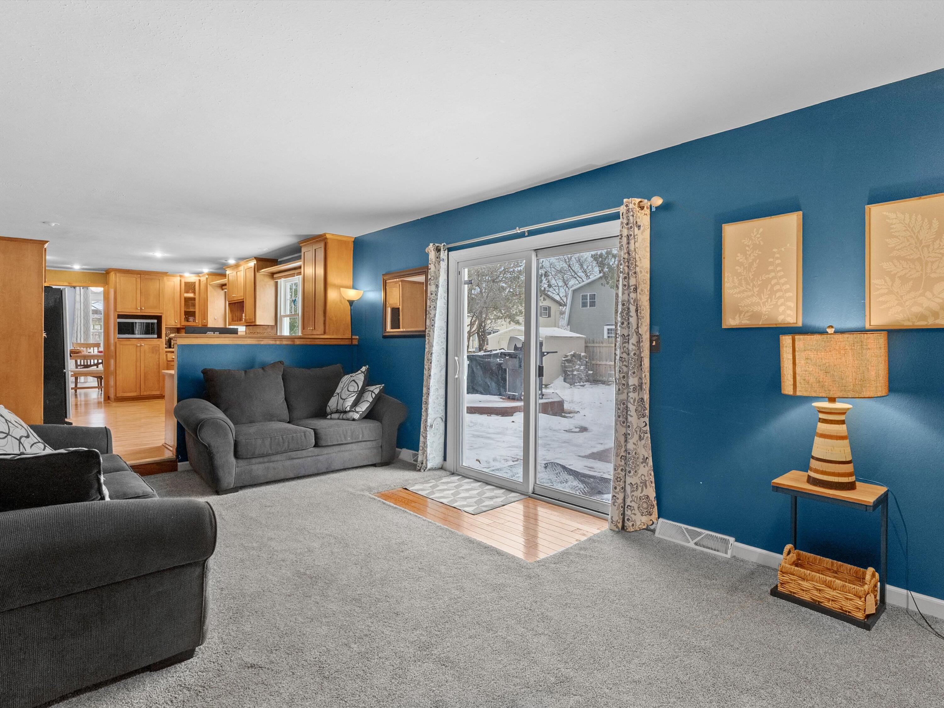 3817 Seneca Lane Manitowoc, WI 54220 - Photo 11 of 31 12-018_2729669_09243