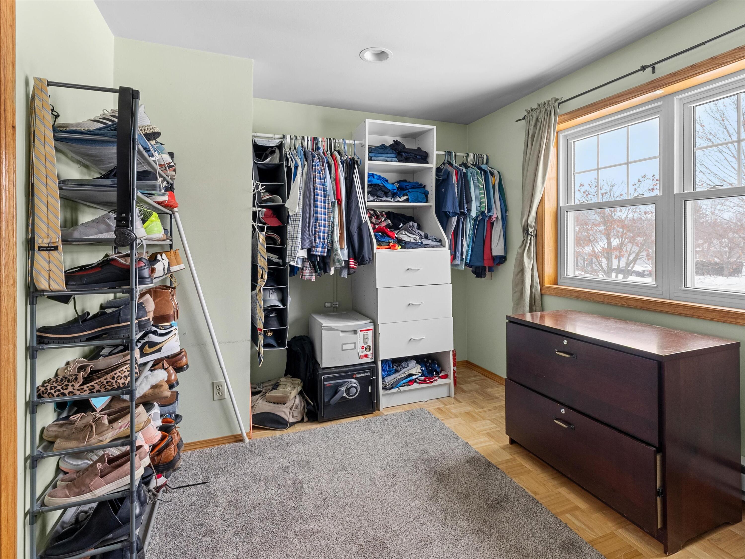 3817 Seneca Lane Manitowoc, WI 54220 - Photo 17 of 31 20-026_2729669_09267