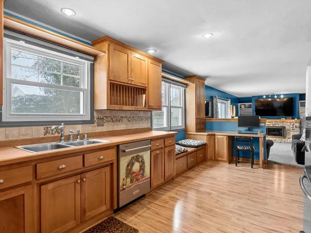 $399,800 | 3817 Seneca Lane, Manitowoc, WI 54220