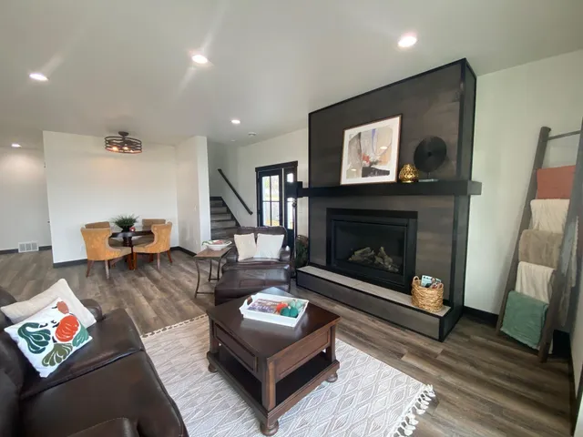 $1,725,000 | 1084 West Lake Drive, Detroit Lakes, MN 56501