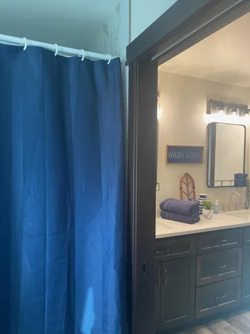 $1,725,000 | 1084 West Lake Drive, Detroit Lakes, MN 56501