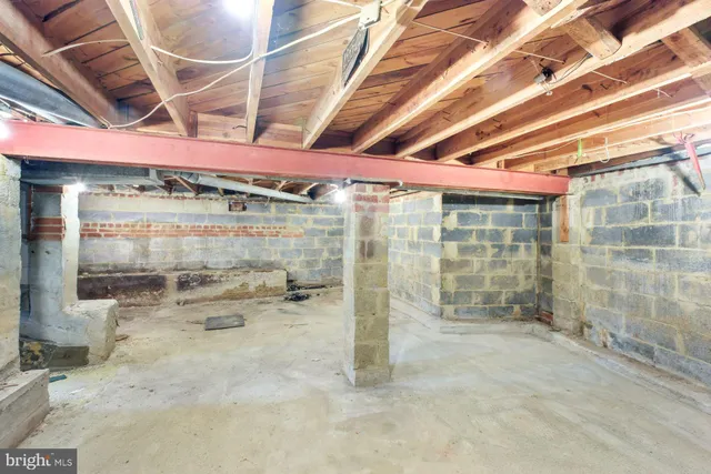 $619,000 | 5607 Iona Way, Alexandria, VA 22312