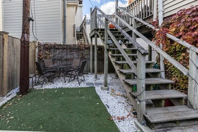 $769,000 | 261 West Fifth Street, Unit 1, Boston, MA 02127