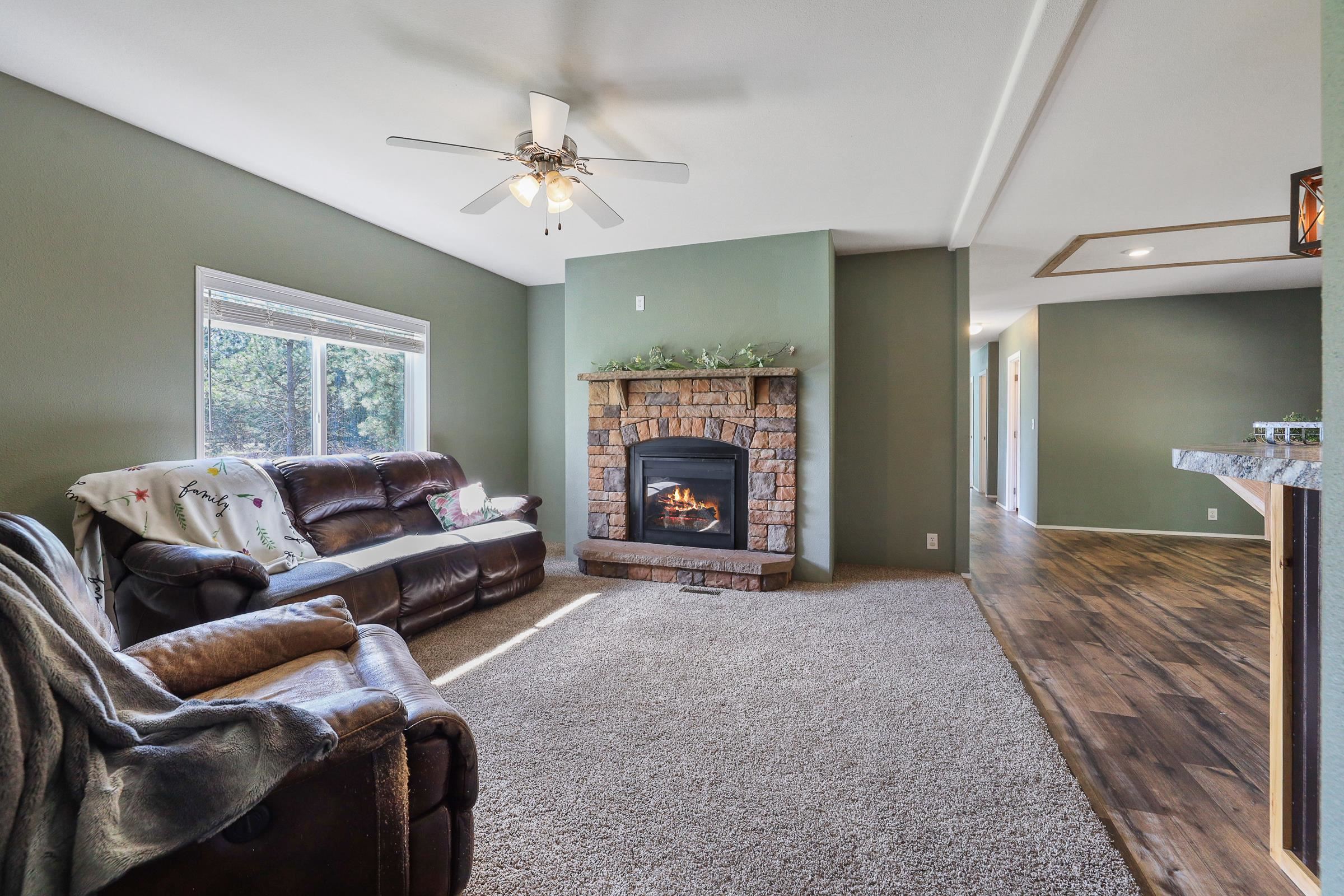7305 West Herman Road Deer Park, WA 99006 - Photo 4 of 32