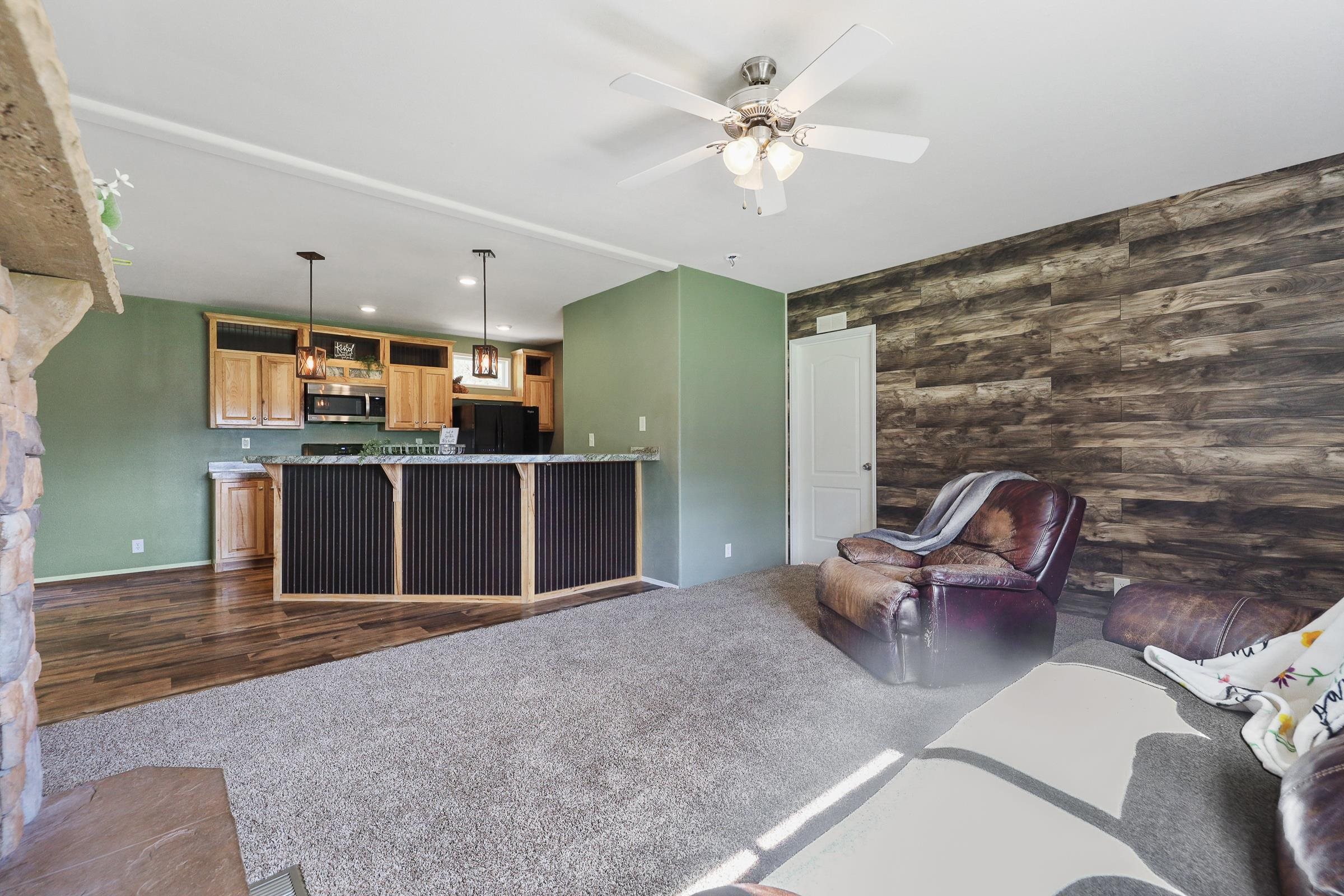 7305 West Herman Road Deer Park, WA 99006 - Photo 5 of 32