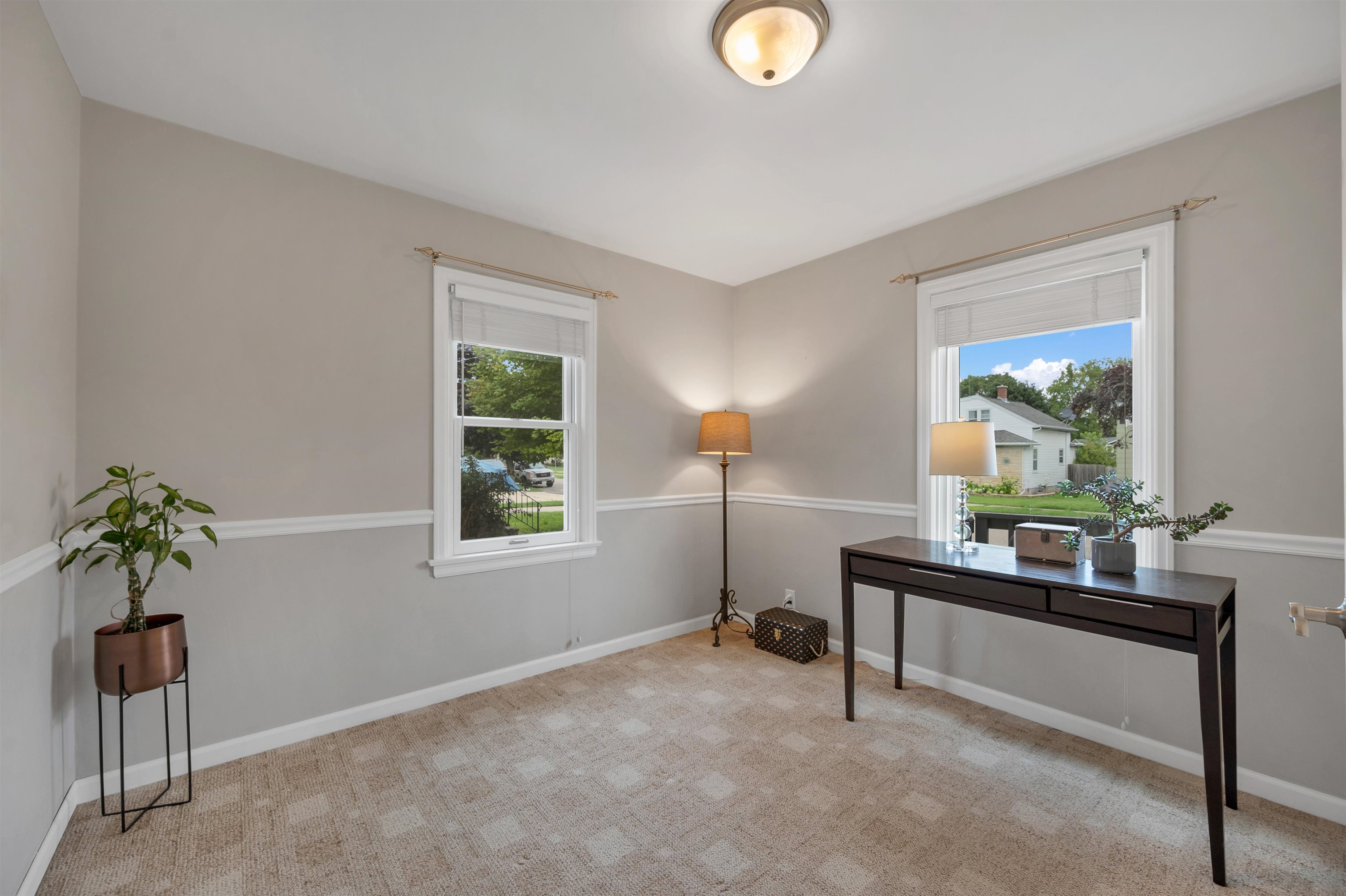 1119 Wisconsin Avenue Manitowoc, WI 54220 - Photo 28 of 75