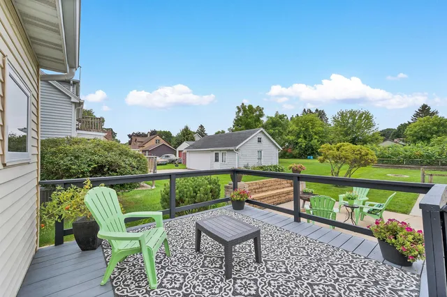 $249,900 | 1119 Wisconsin Avenue, Manitowoc, WI 54220