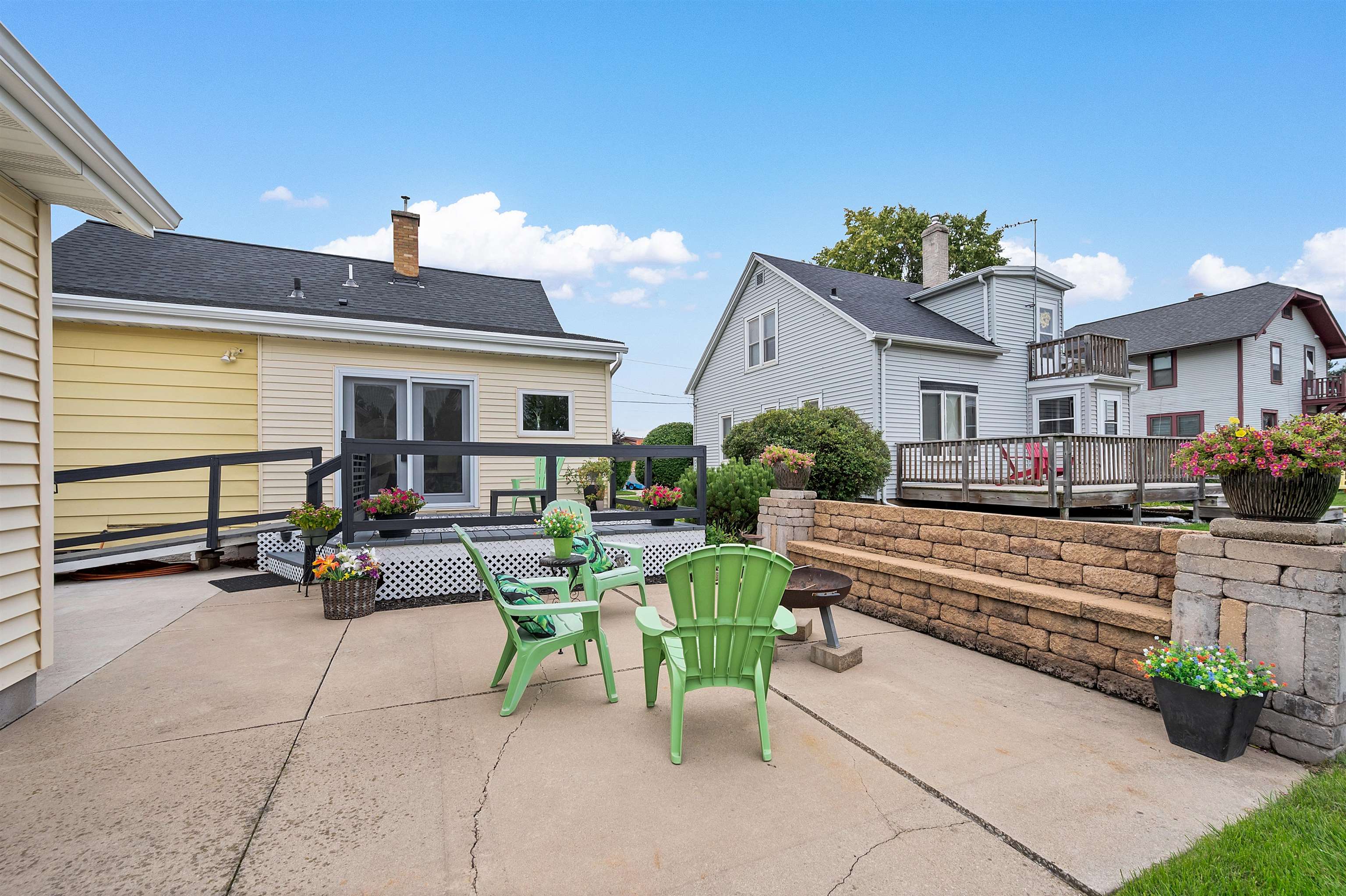 1119 Wisconsin Avenue Manitowoc, WI 54220 - Photo 54 of 75