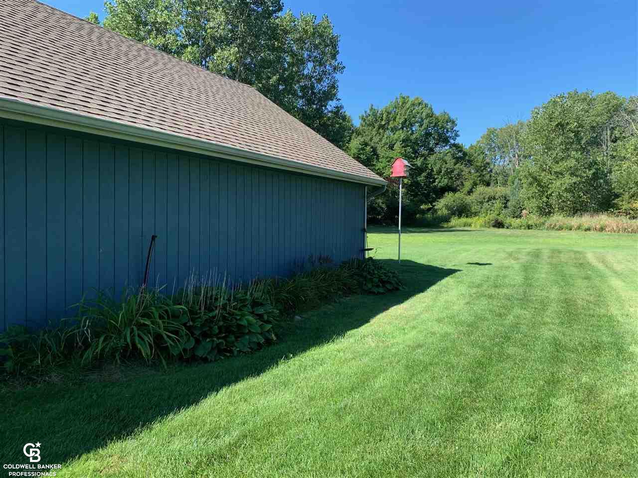 2202 South Range Road St. Clair, MI 48079 - Photo 86 of 88 31392951-86.JPG