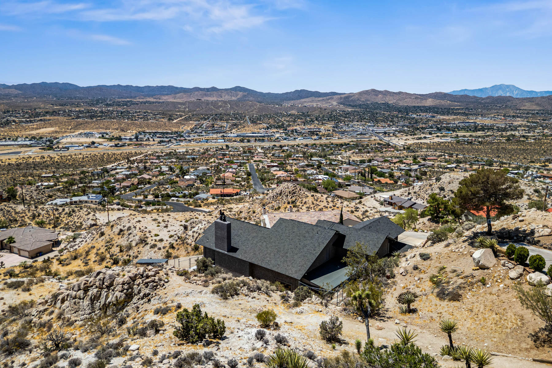 6171 Del Rio Way Yucca Valley, CA 92284 - Photo 3 of 55 50-print-DJI_0855