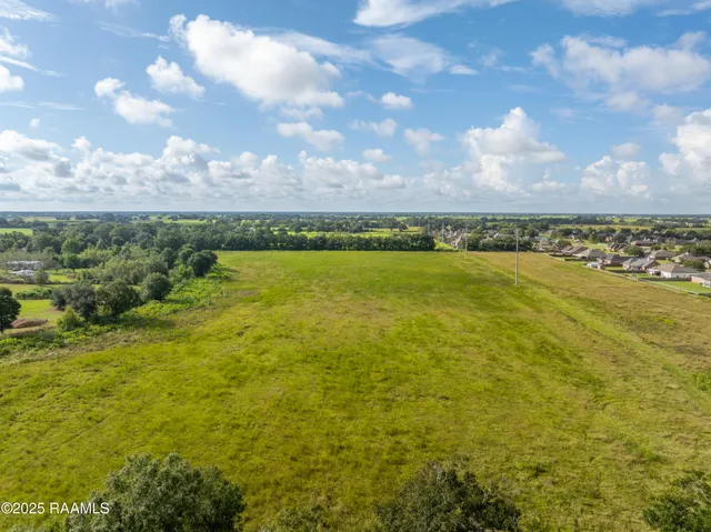 $588,000 | Tbd Tbd La-699, Maurice, LA 70555