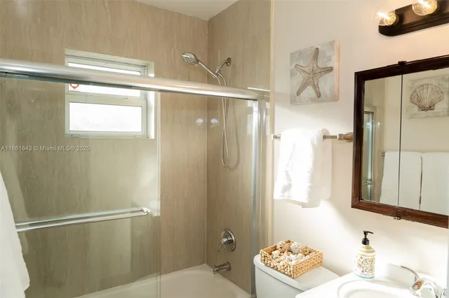 a view of a yard in front of a house