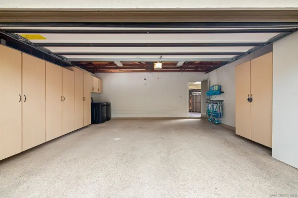 a view of utility room