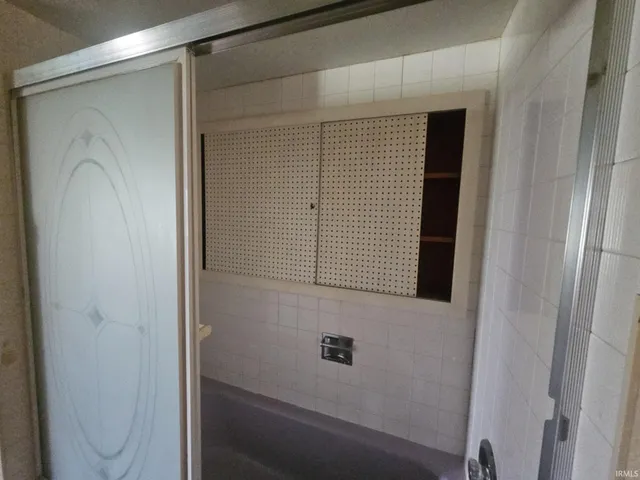 $165,900 | 507 East Viola Avenue, Washington, IN 47501