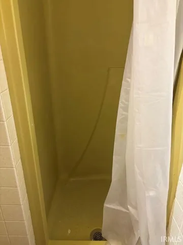 $165,900 | 507 East Viola Avenue, Washington, IN 47501