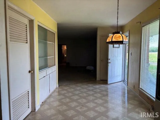 $165,900 | 507 East Viola Avenue, Washington, IN 47501