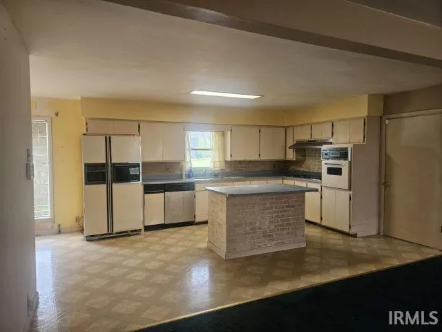 $165,900 | 507 East Viola Avenue, Washington, IN 47501