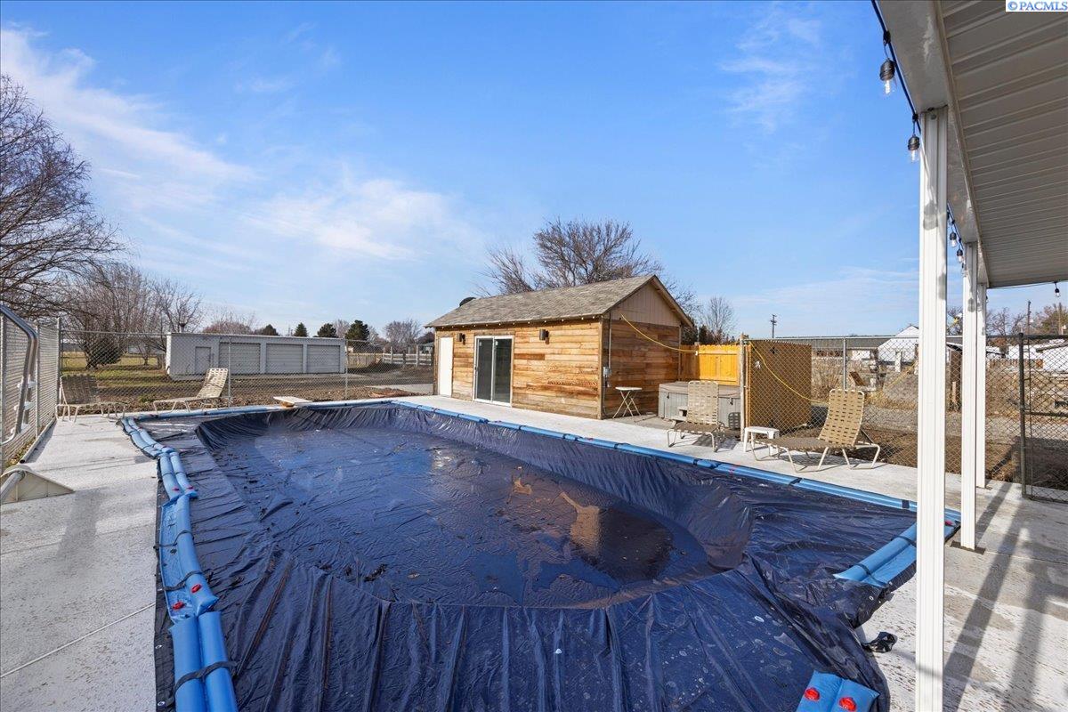 23206 South Finley Road Kennewick, WA 99337 - Photo 22 of 24 Gallery Image 22