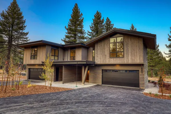 $2,255,000 | 10117 Jakes Way, Truckee, CA 96161