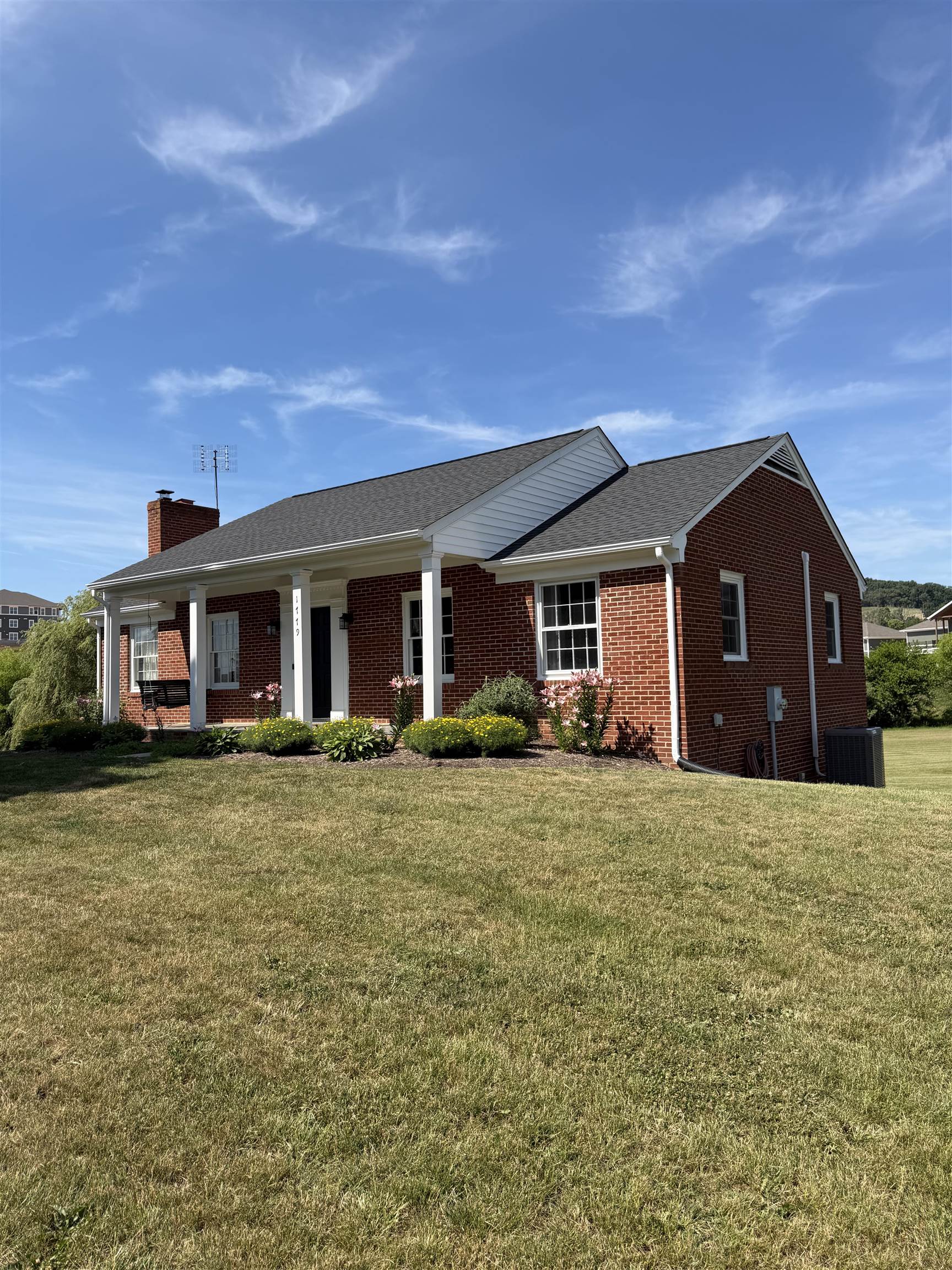 1779 Barterbrook Road Staunton, VA 24401 - Photo 4 of 52