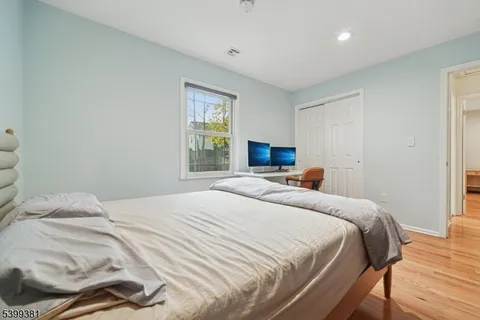 $6,000 | 17 Edison Drive, Summit, NJ 07901