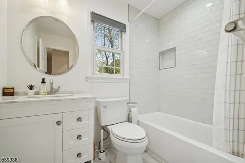 $6,000 | 17 Edison Drive, Summit, NJ 07901