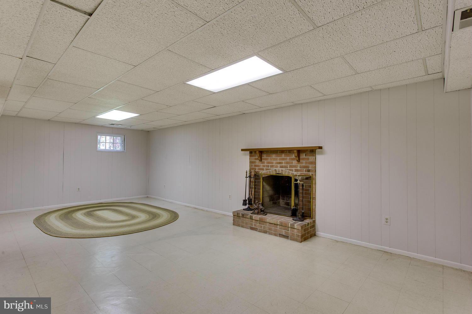 6263 Park Road McLean, VA 22101 - Photo 23 of 28 Recreation Room