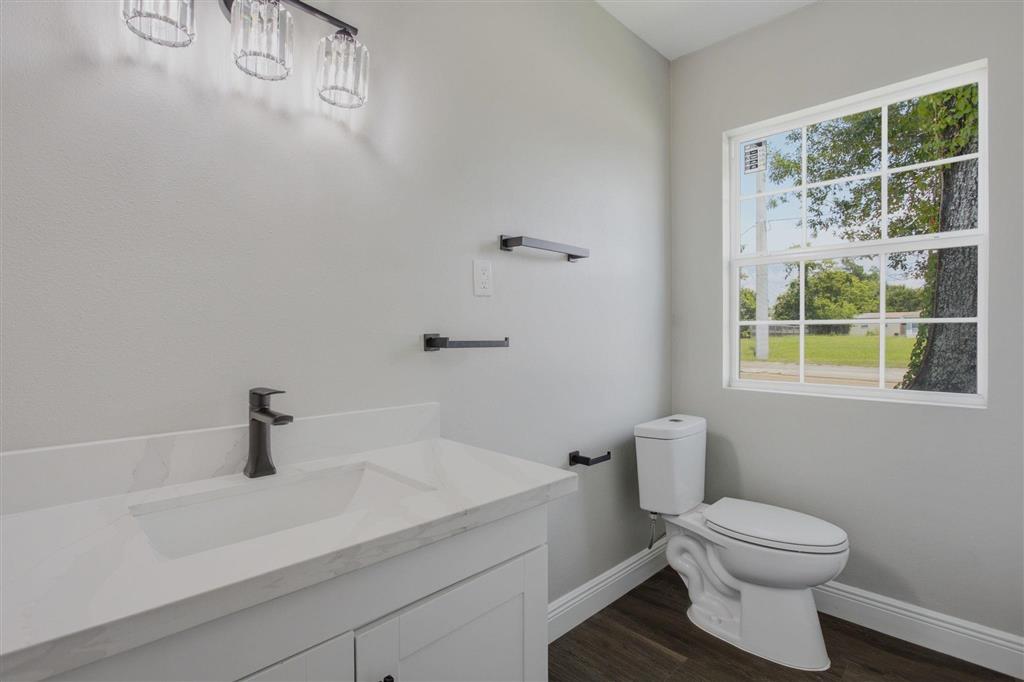 1012 Azalea Street Lake Charles, LA 70607 - Photo 9 of 15