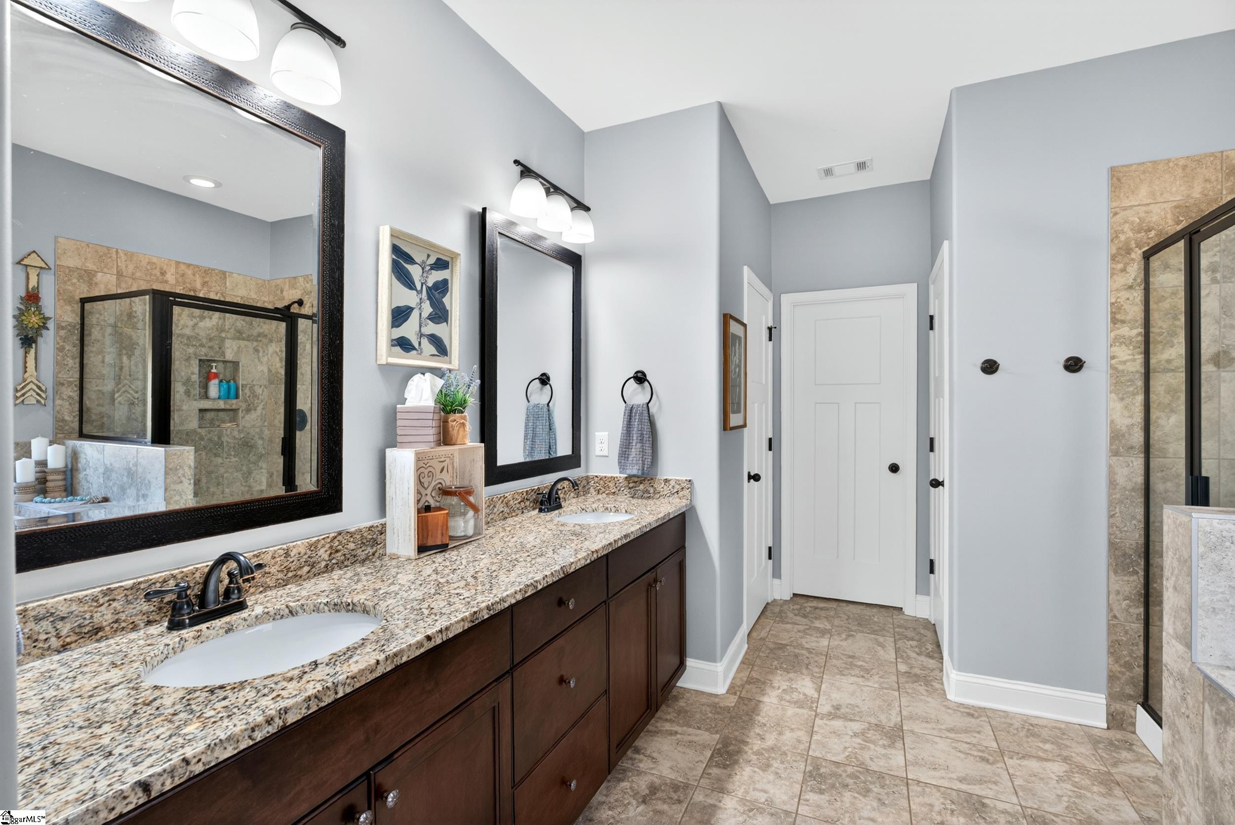 205 Cedar Knl Way Greer, SC 29651 - Photo 20 of 45
