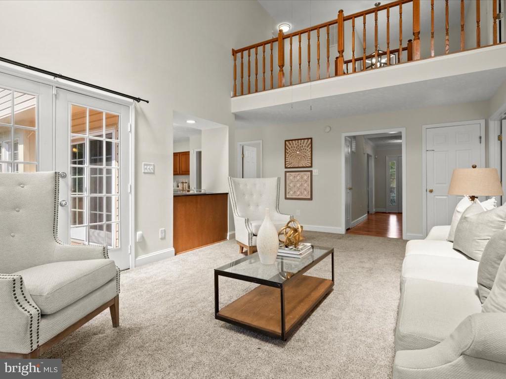 12709 Roark Court Reston, VA 20191 - Photo 11 of 51 Family Room
