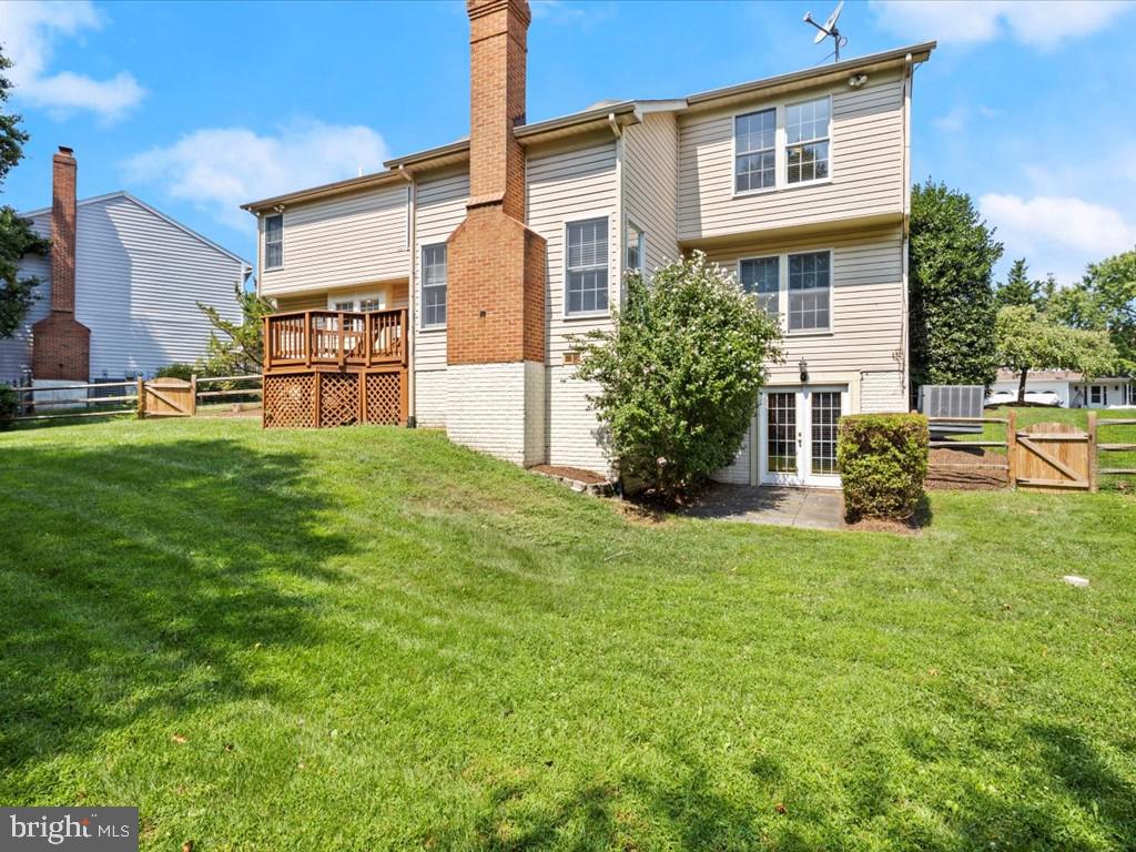 12709 Roark Court Reston, VA 20191 - Photo 45 of 51 Rear Exterior
