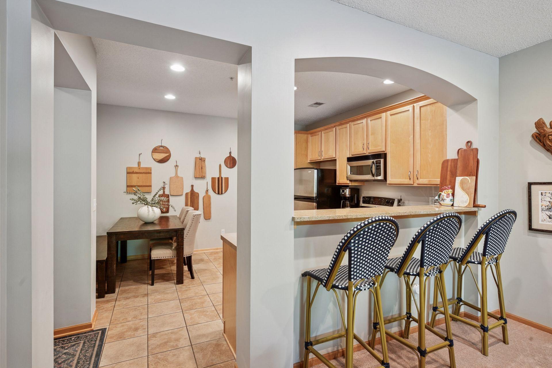 11343 Stratton Avenue, Unit 218 Eden Prairie, MN 55344 - Photo 4 of 26