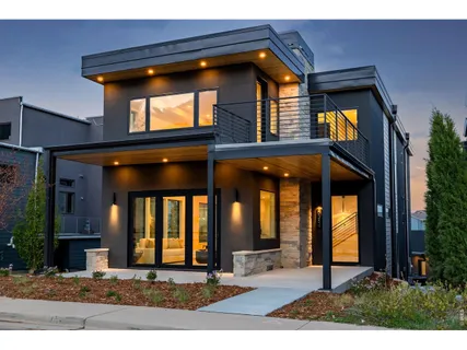 a house view with a outdoor space