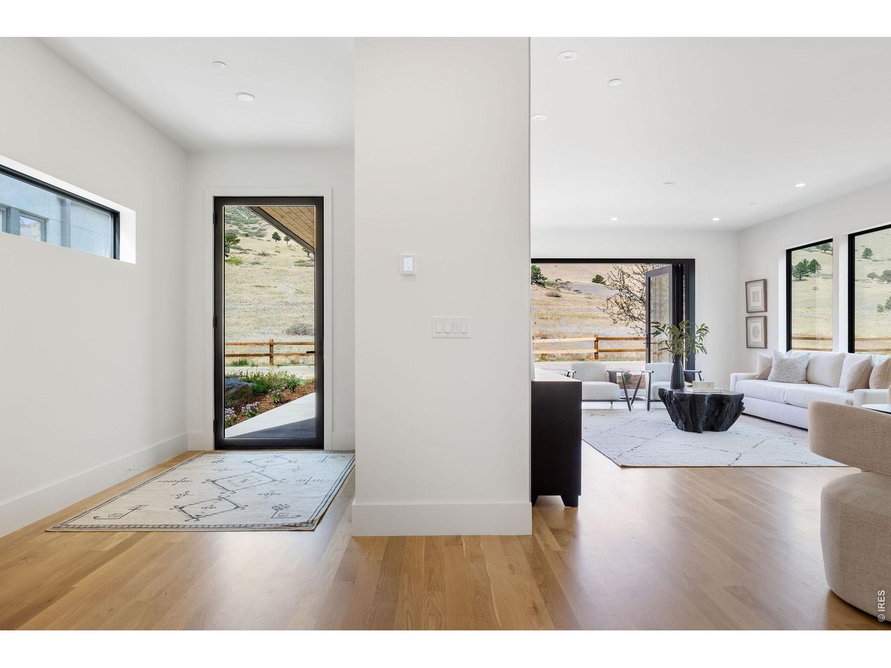 5354 2nd Street Boulder, CO 80304 - Photo 14 of 50 a living room with furniture and a large window