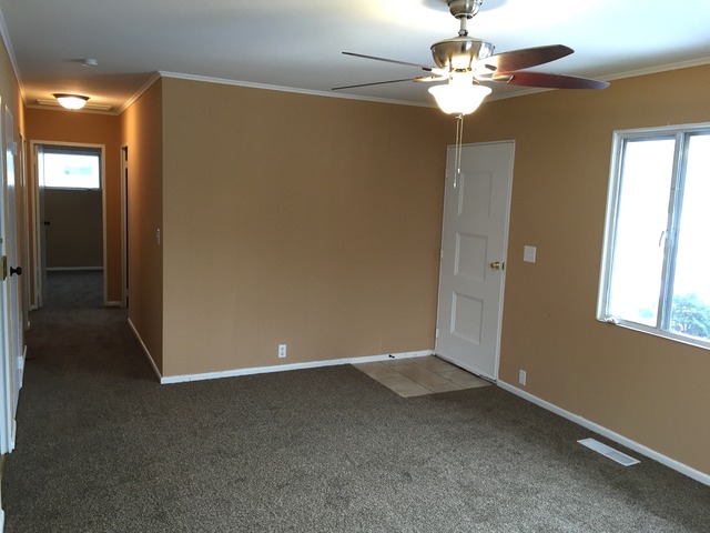 442 Thoria Road Batavia, IL 60510 - Photo 2 of 15