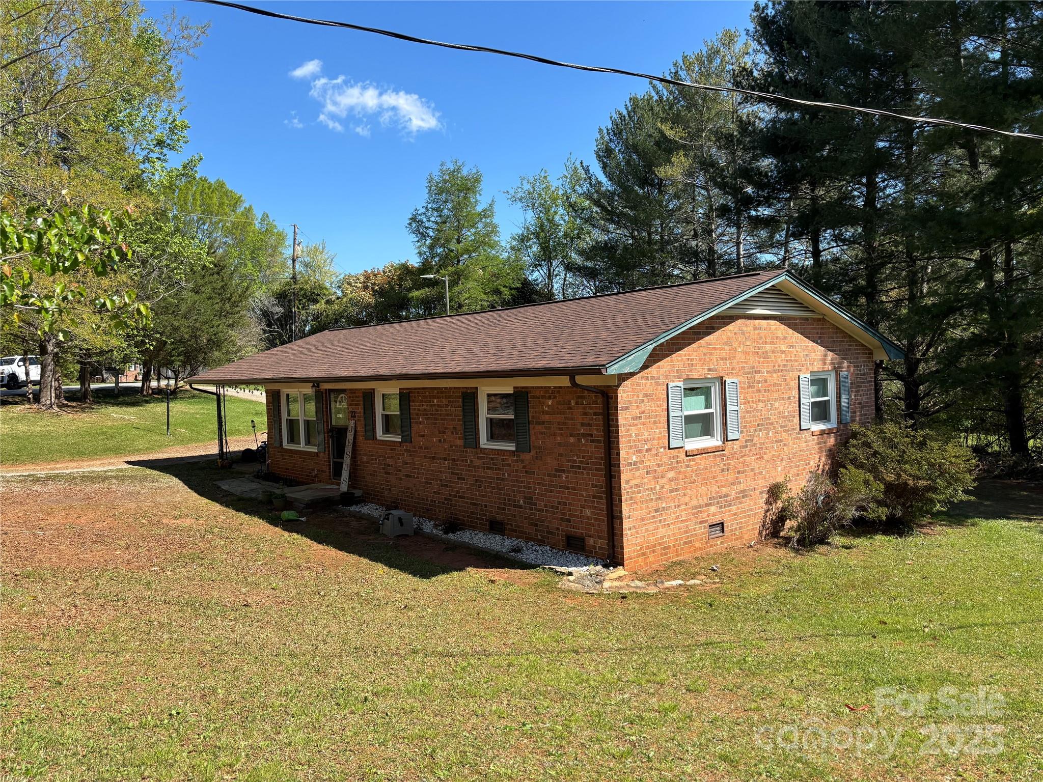 22 Heritage View Road Hickory, NC 28601 - Photo 3 of 17 Gallery Image 3
