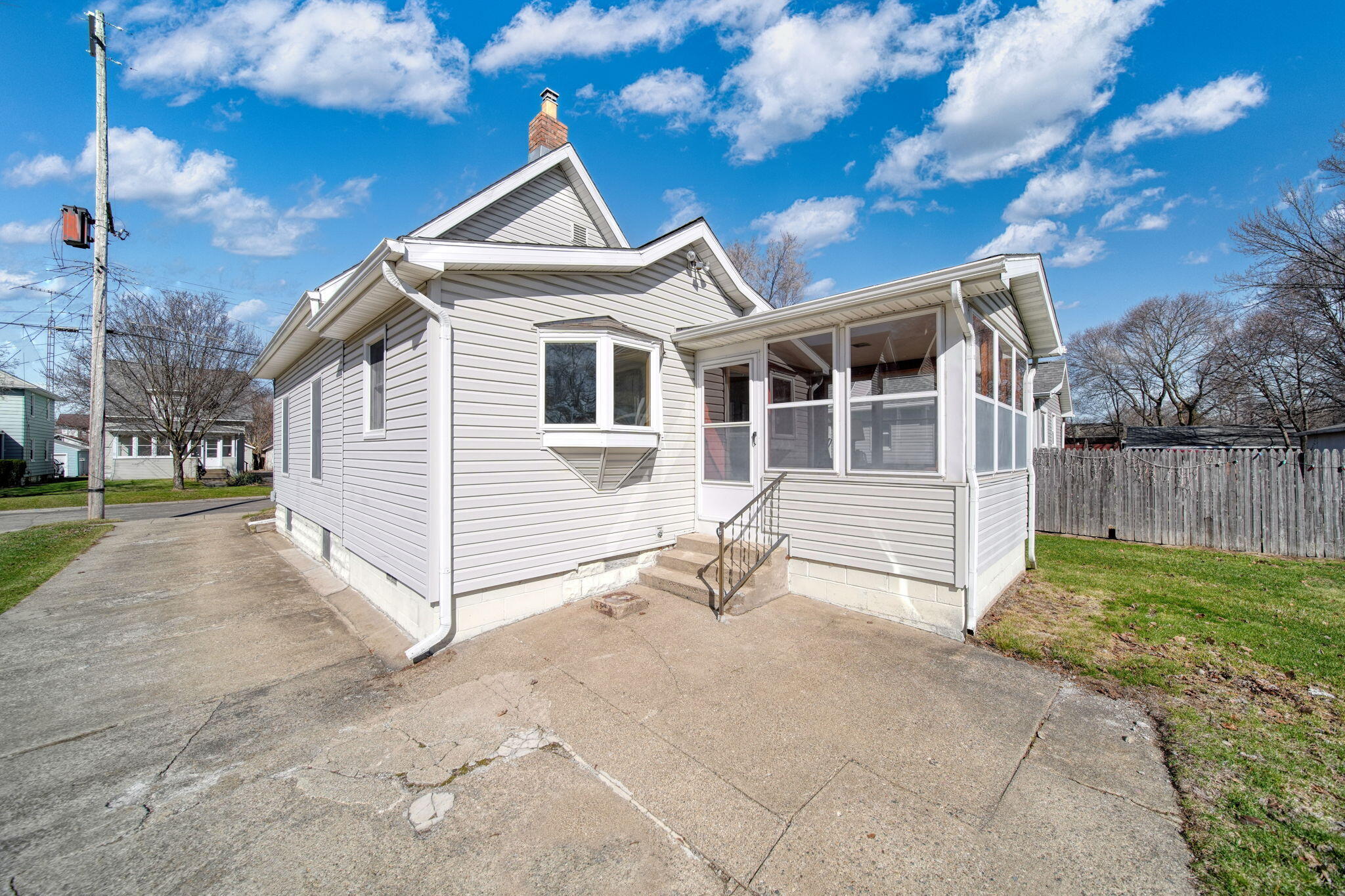 409 Bates Street Jackson, MI 49202 - Photo 31 of 45 31