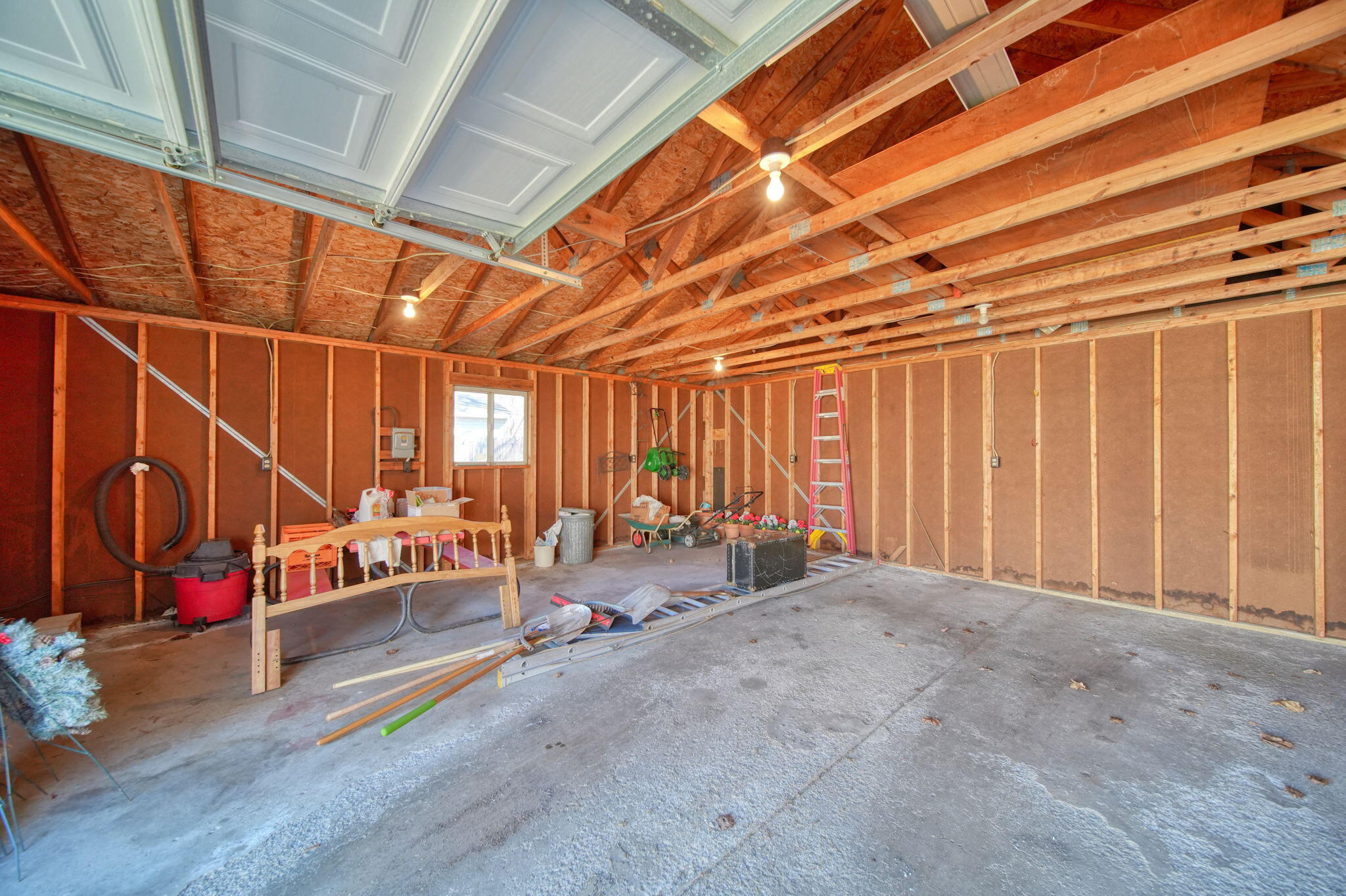 409 Bates Street Jackson, MI 49202 - Photo 35 of 45 35