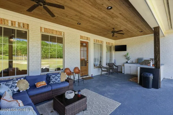 $620,000 | 180 Crossview Place, Brandon, MS 39047