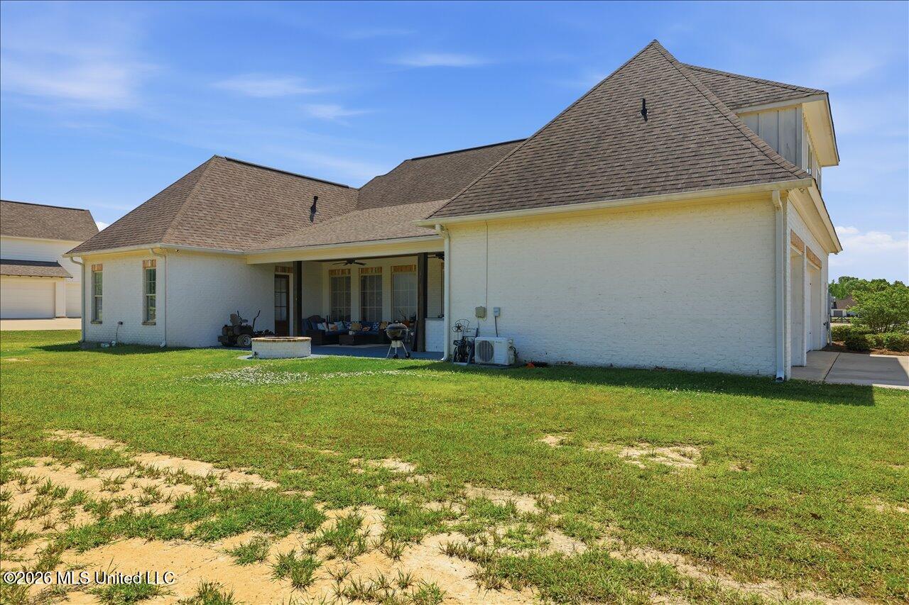 180 Crossview Place Brandon, MS 39047 - Photo 50 of 73 50-180 Crossview Pl _ Home Tours MS