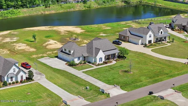 $620,000 | 180 Crossview Place, Brandon, MS 39047