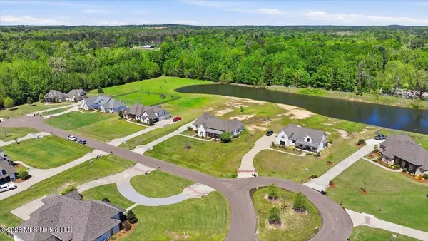 $620,000 | 180 Crossview Place, Brandon, MS 39047